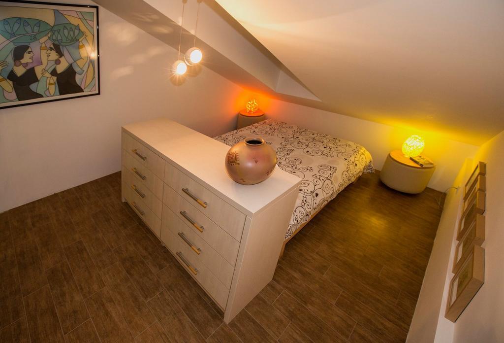 Angel'S Nest Apartment Komenda المظهر الخارجي الصورة