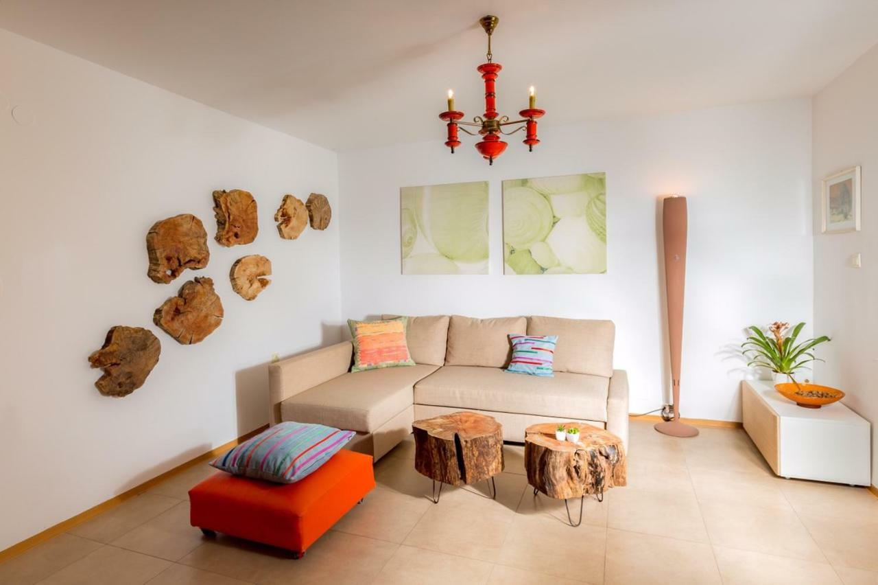 Angel'S Nest Apartment Komenda المظهر الخارجي الصورة