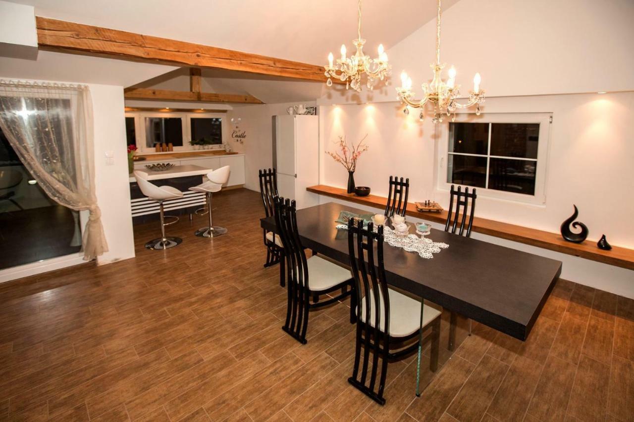 Angel'S Nest Apartment Komenda المظهر الخارجي الصورة